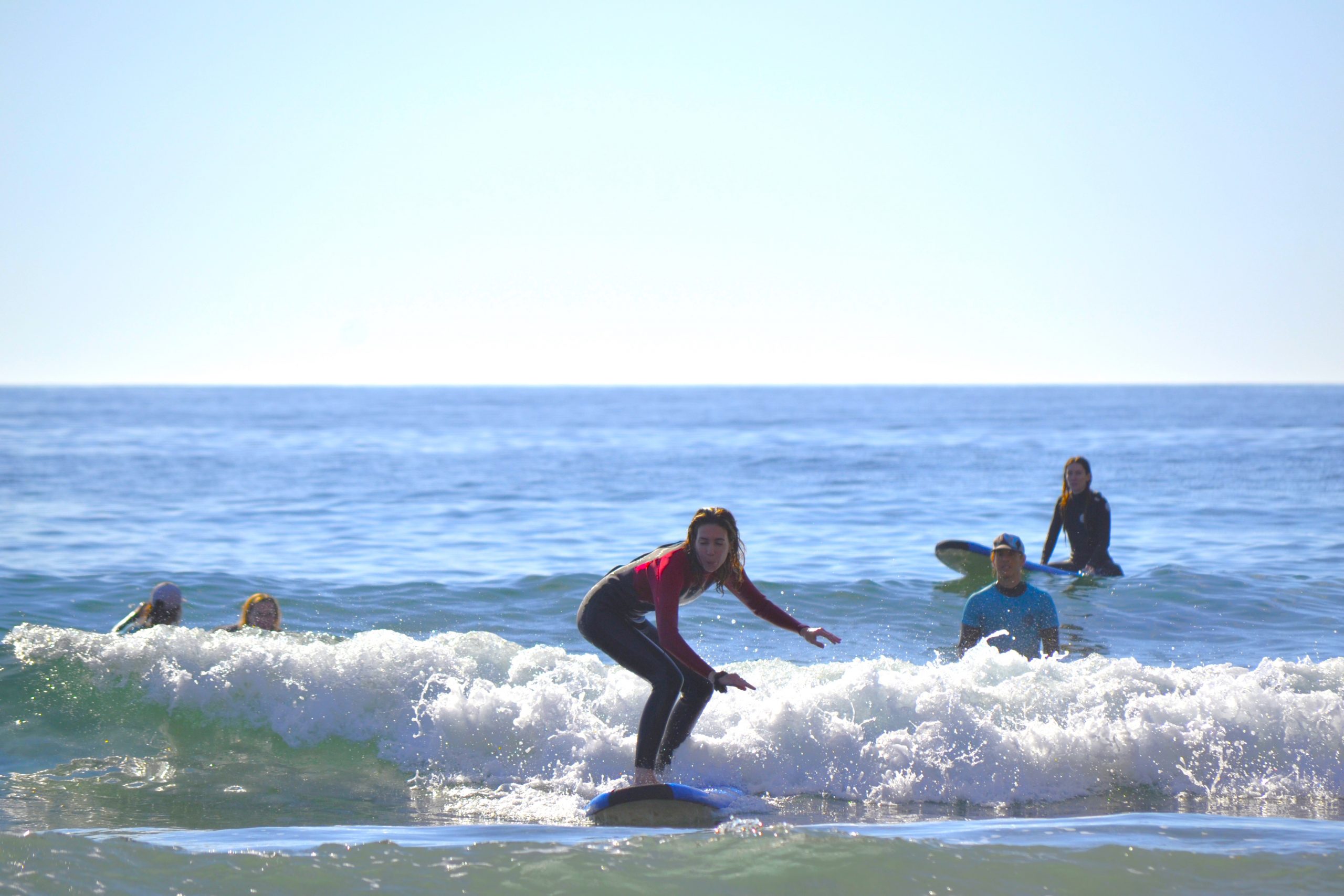 Clase de surf de iniciación en Calnegre